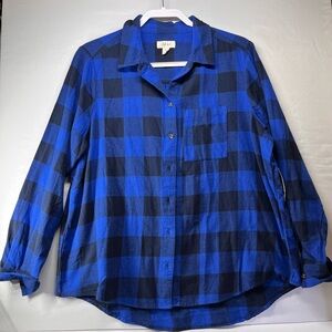 Old‎ Navy Men's Blue and Black Checkered Shirt